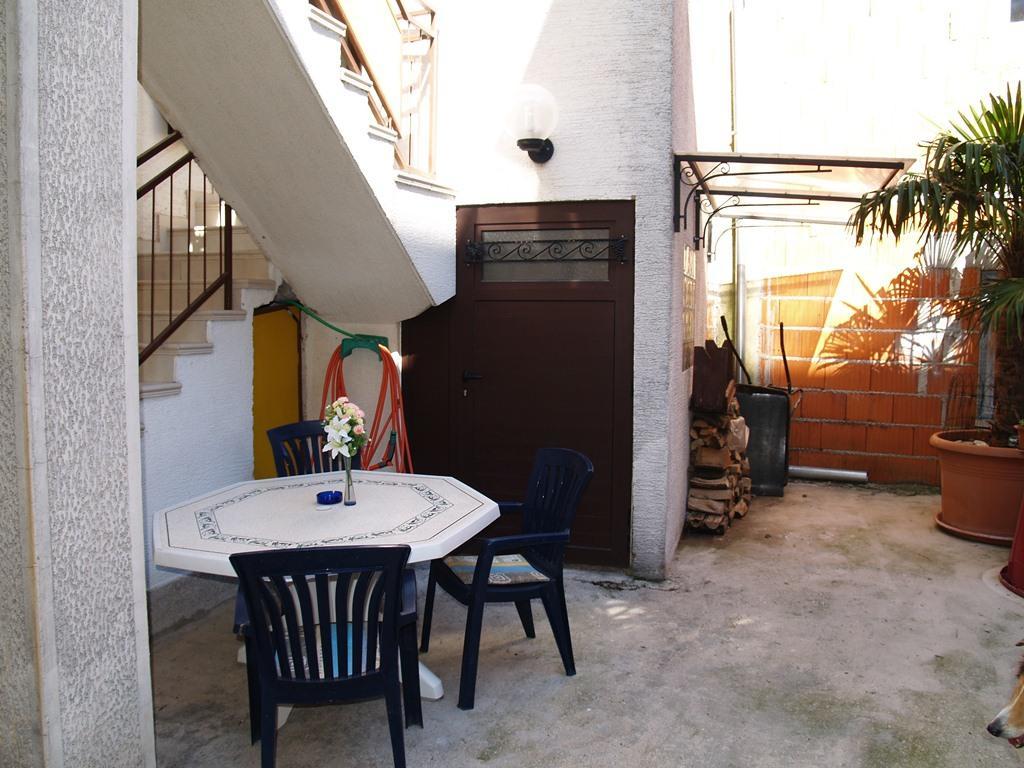 Apartment Nana 1 Σίμπενικ Εξωτερικό φωτογραφία