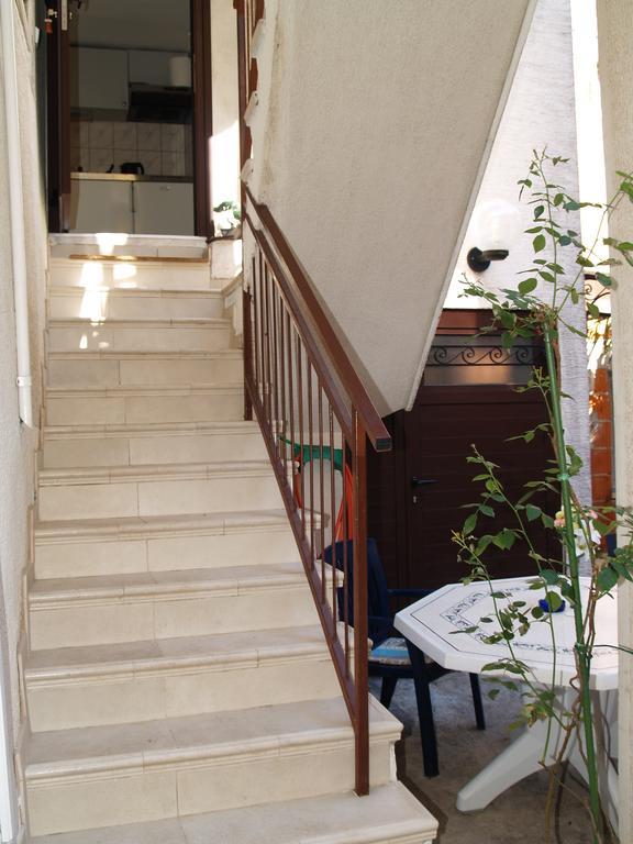 Apartment Nana 1 Σίμπενικ Εξωτερικό φωτογραφία